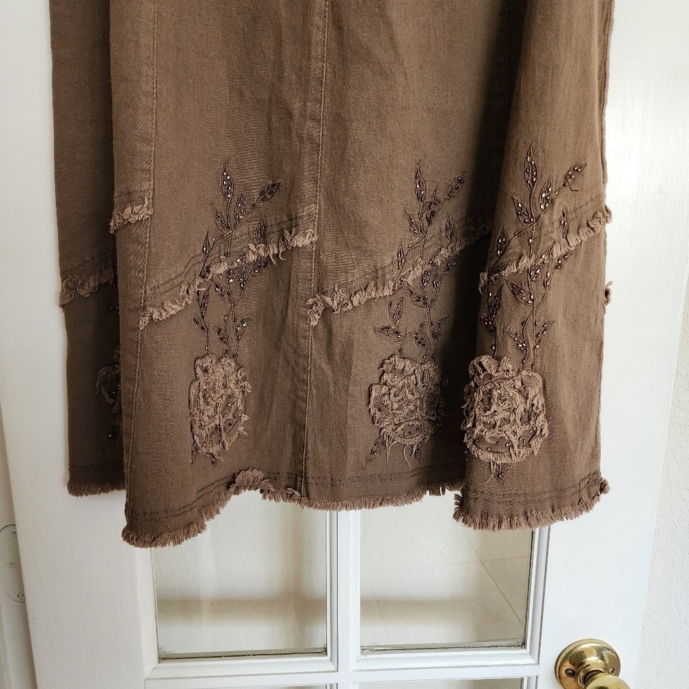 STREAM Medium Brown Beaded Embroidered Midi Skirt Raw Hem Boho Floral Appliqué - Picture 6 of 11